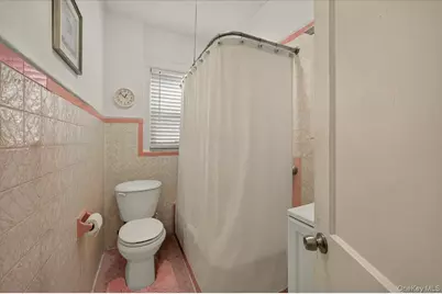108-10 107th Avenue, Richmond Hill, NY 11419 - Photo 14