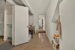 108-10 107th Ave, Richmond Hill, NY 11419 - Photo 20