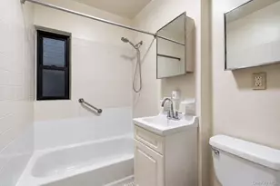153 W 106th St, New York, NY 10025 - Photo 4