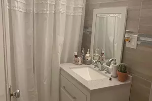 1700 Metropolitan Ave, Bronx, NY 10462 - Photo 10