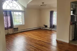 116-23 196th St, Saint Albans, NY 11412 - Photo 4