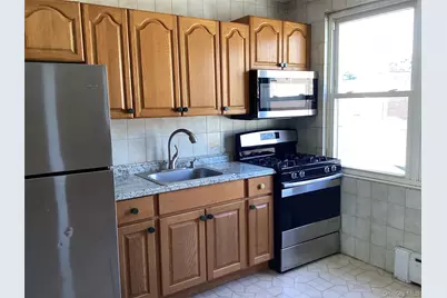 6124 169th Street, Fresh Meadows, NY 11365 - Photo 4