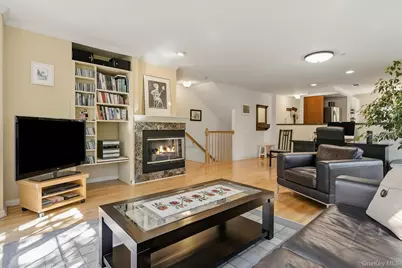 111 Highridge Court, Peekskill, NY 10566 - Photo 8
