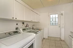 3730 Bernard Dr, Wantagh, NY 11793 - Photo 28