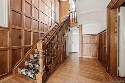 51 Lake Avenue, Mill Neck, NY 11765 - Photo 8