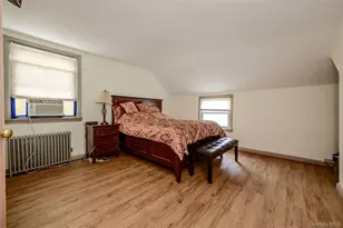 596 Irving St, Westbury, NY 11590 - Photo 10