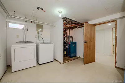 596 Irving Street, Westbury, NY 11590 - Photo 16
