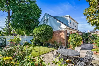 14-05 156th Street, Whitestone, NY 11357 - Photo 26