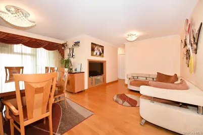 9737 63rd Road #10E, Rego Park, NY 11374 - Photo 10