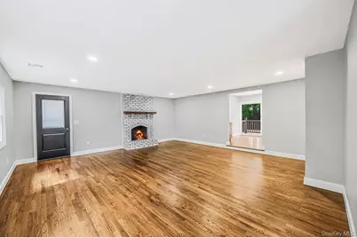 15 Sands Lane, Port Jefferson Village, NY 11777 - Photo 8