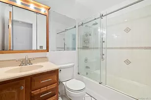 167 Sierra Vista Ln, Valley Cottage, NY 10989 - Photo 8