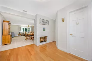 42 Grey Ln, Levittown, NY 11756 - Photo 6