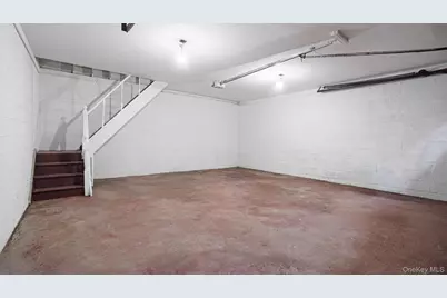 124-23 135th Place, Ozone Park, NY 11420 - Photo 40