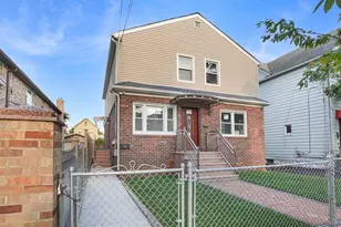124-23 135th Pl, Ozone Park, NY 11420 - Photo 2