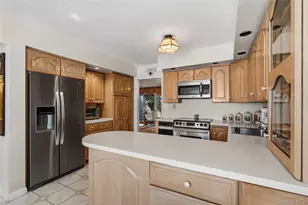 174 Anchor Ln, Bay Shore, NY 11706 - Photo 16