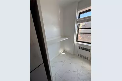 139-10 28th Road #6C, Flushing, NY 11354 - Photo 4