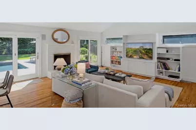 12 Surrey Court, East Hampton, NY 11937 - Photo 4