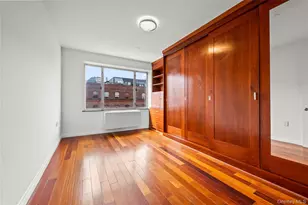30-85 Vernon Blvd, Astoria, NY 11102 - Photo 12