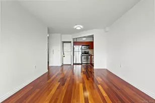 30-85 Vernon Blvd, Astoria, NY 11102 - Photo 4