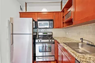 30-85 Vernon Blvd, Astoria, NY 11102 - Photo 6