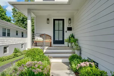 23 Holly Place, Larchmont, NY 10538 - Photo 2