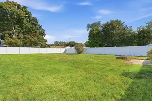 11 Hoover Ln, Bethpage, NY 11714 - Photo 22