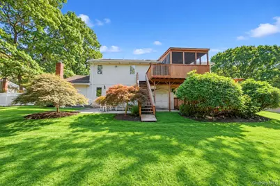 137 Ridgewood Avenue, Farmingville, NY 11738 - Photo 34