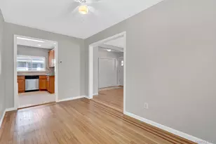 53 Watts Pl, Lynbrook, NY 11563 - Photo 20