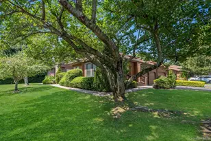 20 Hunt Ct, Jericho, NY 11753 - Photo 40