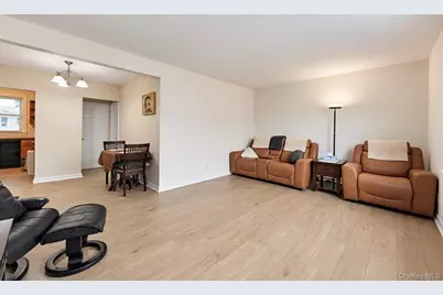 15 Winchester Avenue #2B, Yonkers, NY 10710 - Photo 6
