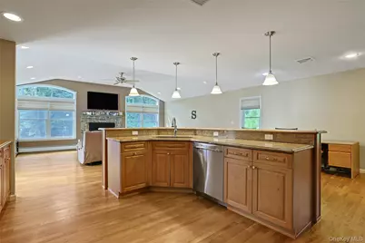 3 Five Oaks Lane, Valley Cottage, NY 10989 - Photo 8