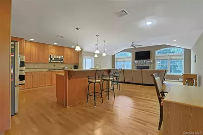 3 Five Oaks Lane, Valley Cottage, NY 10989 - Photo 6