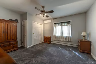 63 Barretts Avenue, Holtsville, NY 11742 - Photo 14