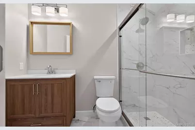 176 Melanie Way, Commack, NY 11725 - Photo 22
