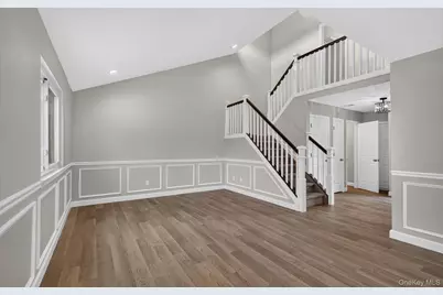 176 Melanie Way, Commack, NY 11725 - Photo 10