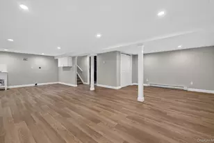 176 Melanie Way, Commack, NY 11725 - Photo 30