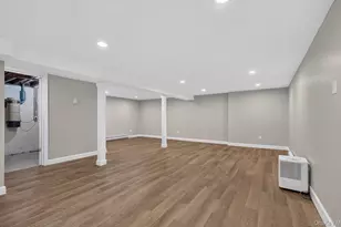 176 Melanie Way, Commack, NY 11725 - Photo 32