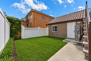 43-39 189th St, Flushing, NY 11358 - Photo 44