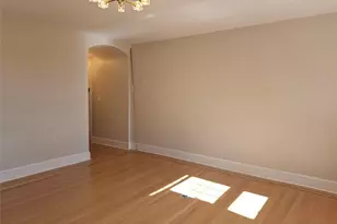 208 Centre Ave, New Rochelle, NY 10805 - Photo 8
