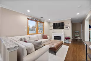 24 S Plaza, Amityville, NY 11701 - Photo 6