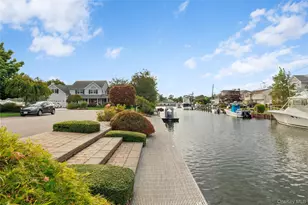 24 S Plaza, Amityville, NY 11701 - Photo 28