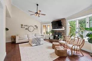 95 Patchogue Dr, Rocky Point, NY 11778 - Photo 6