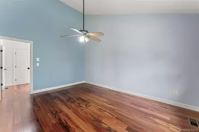 160 N Route 303 #4, Congers, NY 10920 - Photo 18