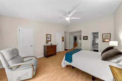 203 Windward Court N, Port Jefferson, NY 11777 - Photo 18