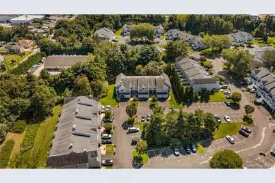203 Windward Court N, Port Jefferson, NY 11777 - Photo 36