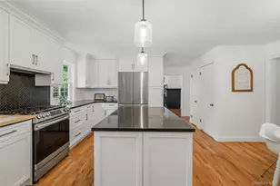 36 Rockford Dr, West Nyack, NY 10994 - Photo 14