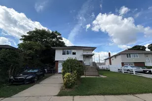 1008 Ditmas Ave, Uniondale, NY 11553 - Photo 2