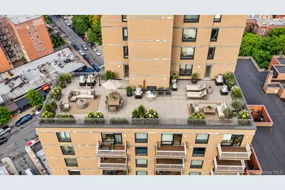 11624 Grosvenor Lane #15B, Kew Gardens, NY 11418 - Photo 1