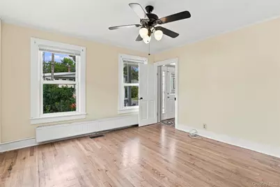 22 Bridge Street, Wallkill, NY 12589 - Photo 6