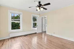 22 Bridge St, Wallkill, NY 12589 - Photo 6